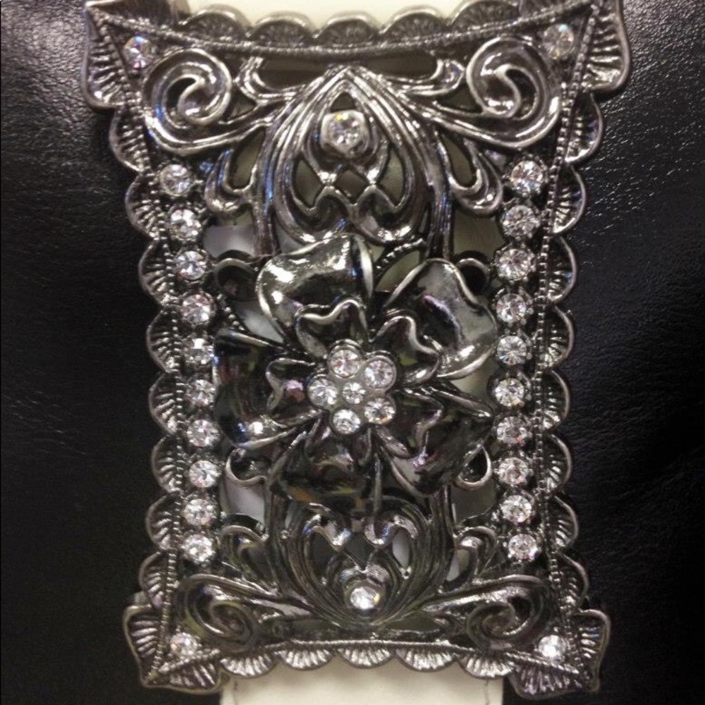 Belt buckle